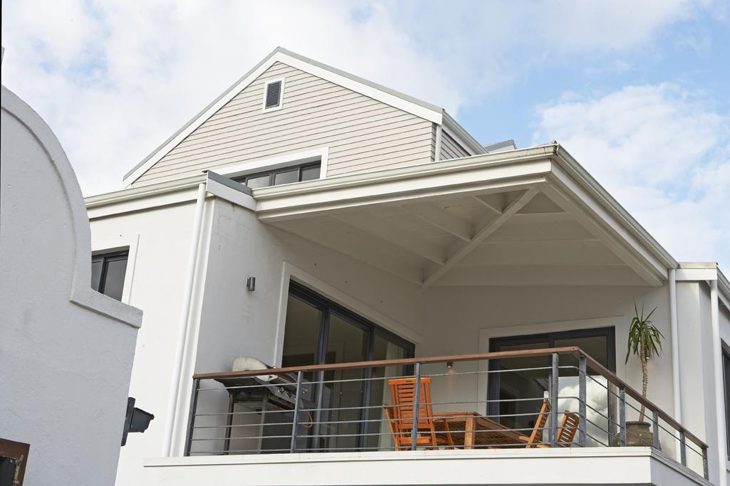 Marine Square Luxury Suites Hermanus Dış mekan fotoğraf
