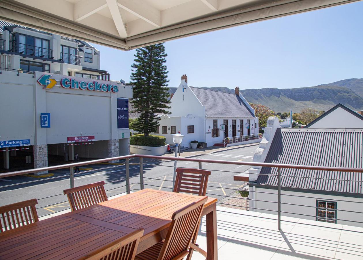 Marine Square Luxury Suites Hermanus Dış mekan fotoğraf