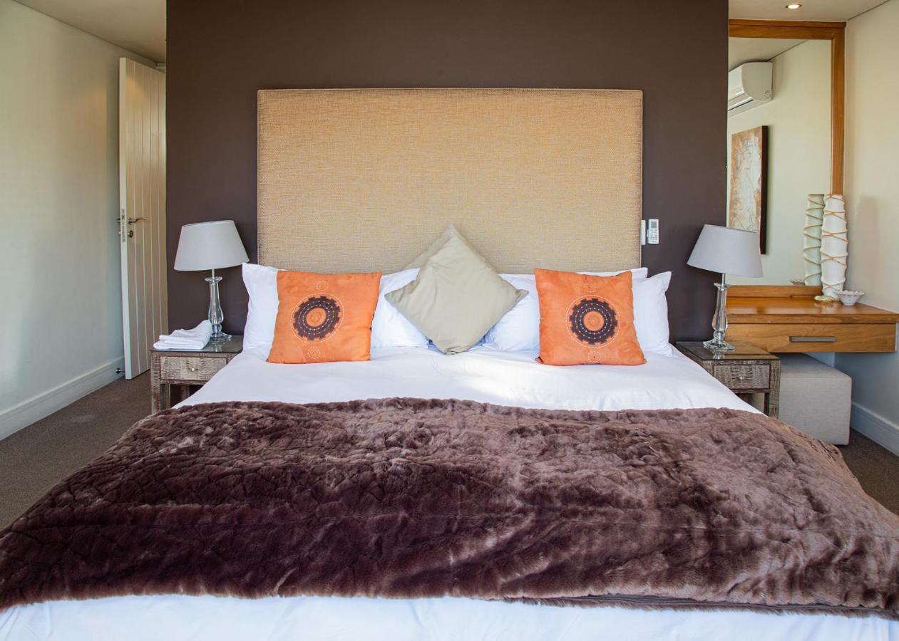 Marine Square Luxury Suites Hermanus Dış mekan fotoğraf
