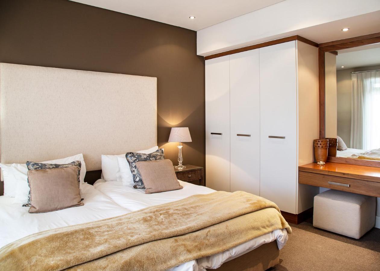 Marine Square Luxury Suites Hermanus Dış mekan fotoğraf