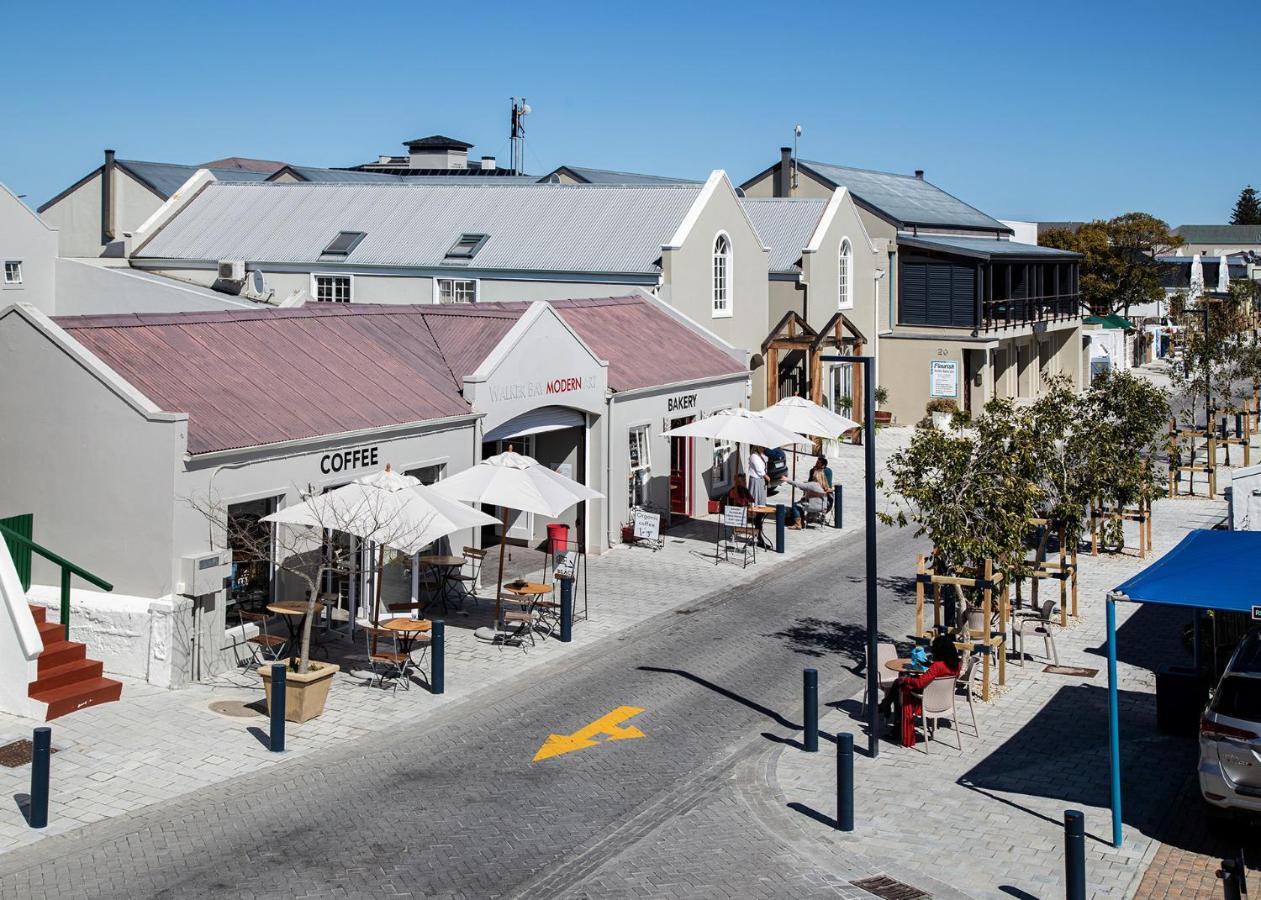 Marine Square Luxury Suites Hermanus Dış mekan fotoğraf